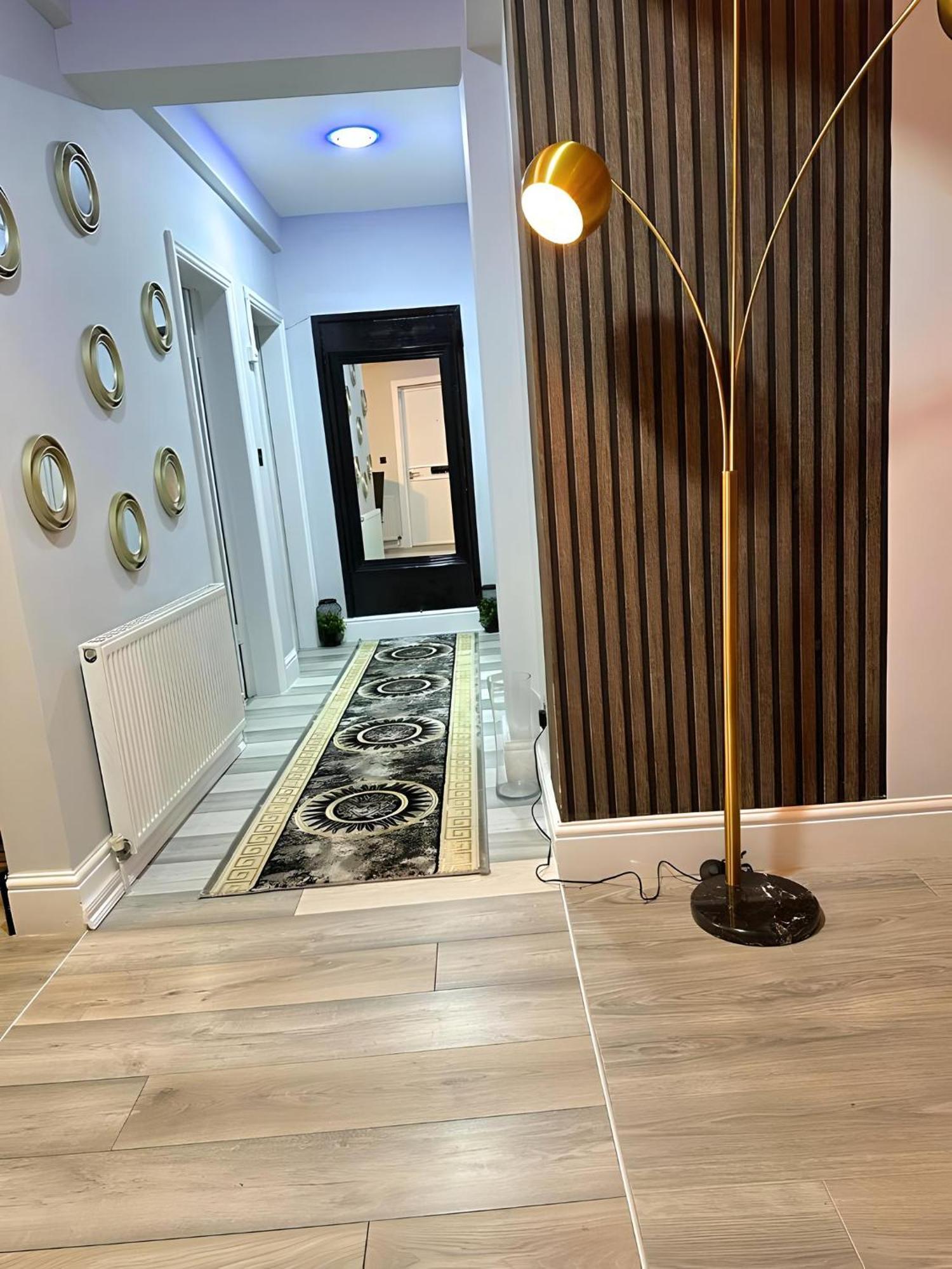 *Luxury 9Ine Lush Jacuzzi Apartment & Balcony* Birmingam Exterior foto