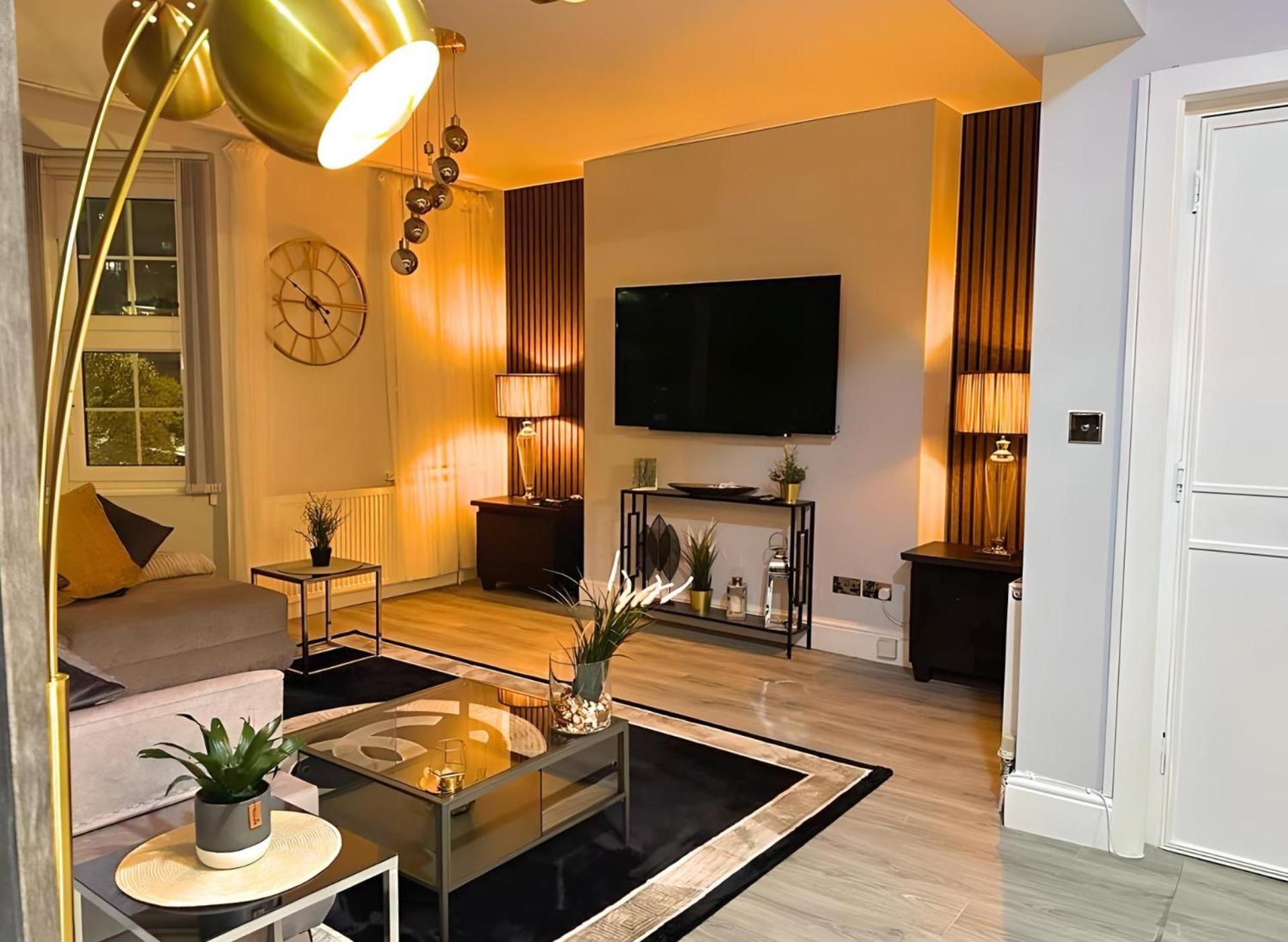 *Luxury 9Ine Lush Jacuzzi Apartment & Balcony* Birmingam Exterior foto