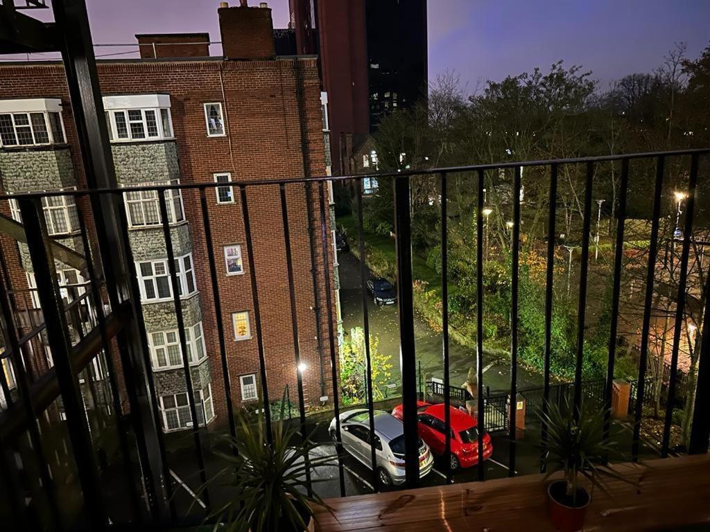 *Luxury 9Ine Lush Jacuzzi Apartment & Balcony* Birmingam Exterior foto